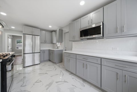 Tiny photo for 433 W 100TH Street, Chicago, IL 60628 (MLS # 12791088)