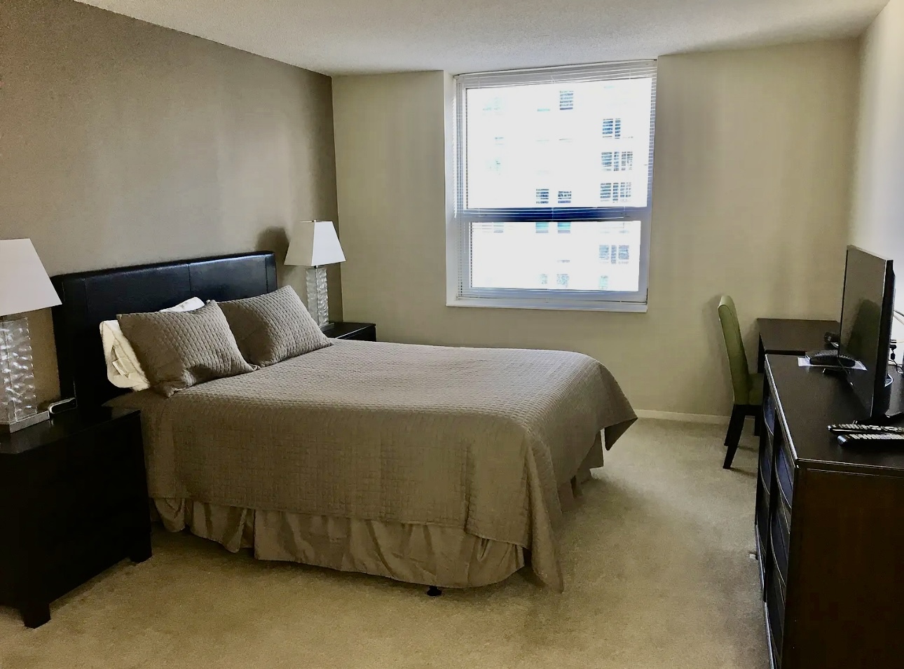 545 N Dearborn Street 2403