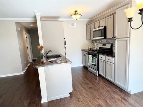 Tiny photo for 543 Wynn Court #543, Wheeling, IL 60090 (MLS # 12485044)