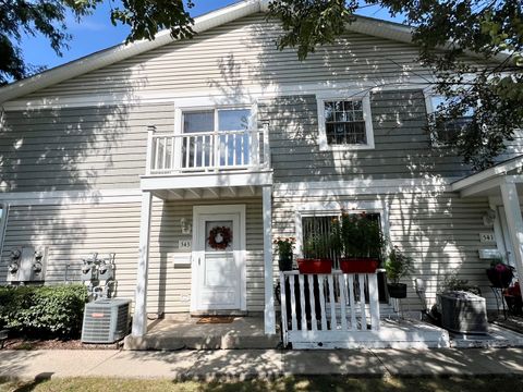 Tiny photo for 543 Wynn Court #543, Wheeling, IL 60090 (MLS # 12485044)