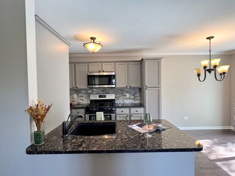 Tiny photo for 543 Wynn Court #543, Wheeling, IL 60090 (MLS # 12485044)