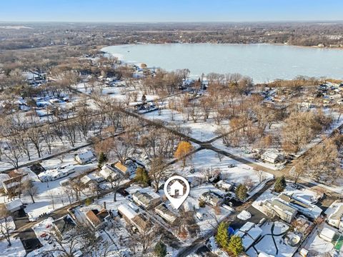 Tiny photo for 26814 N Genesee Street, Wauconda, IL 60084 (MLS # 12533062)