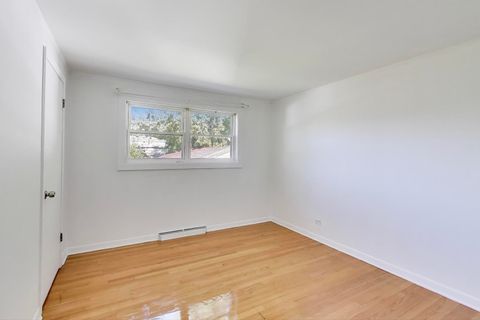 Tiny photo for 7332 Davis Street, Morton Grove, IL 60053 (MLS # 12497846)