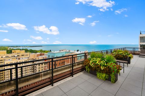 Tiny photo for 421 W Melrose Street #18BC, Chicago, IL 60657 (MLS # 12617652)