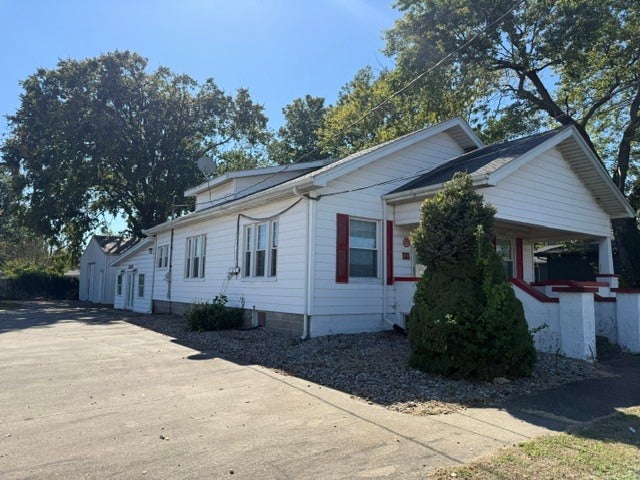 1823 W Main Street