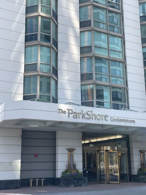 195 N Harbor Drive 4908 Chicago IL 60601