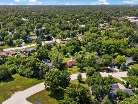 Tiny photo for 5706 Leitch Avenue, Countryside, IL 60525 (MLS # 12707471)