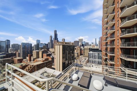 Tiny photo for 40 E 9TH Street #712, Chicago, IL 60605 (MLS # 12605627)