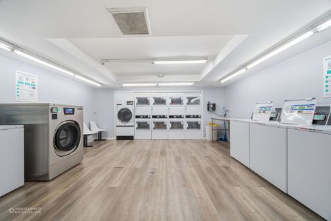 Tiny photo for 40 E 9TH Street #712, Chicago, IL 60605 (MLS # 12605627)