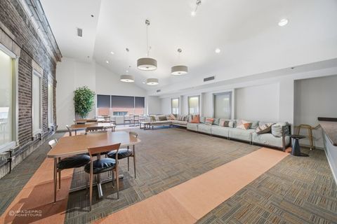 Tiny photo for 40 E 9TH Street #712, Chicago, IL 60605 (MLS # 12605627)