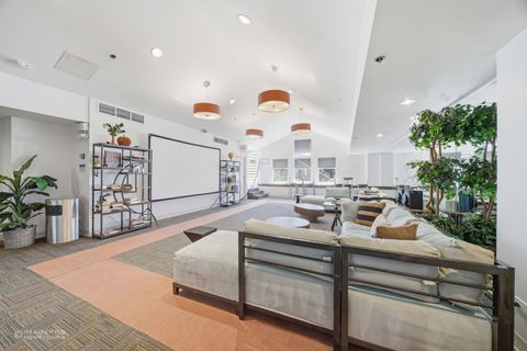 Tiny photo for 40 E 9TH Street #712, Chicago, IL 60605 (MLS # 12605627)