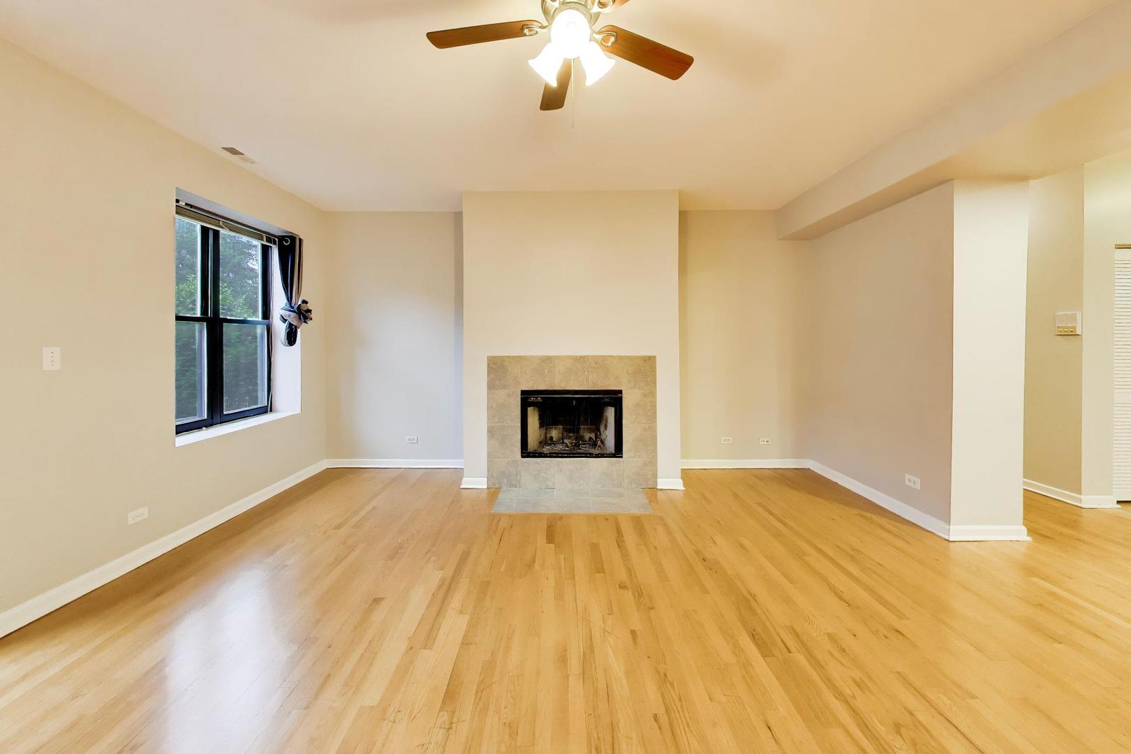 4014 S Drexel Boulevard 4F