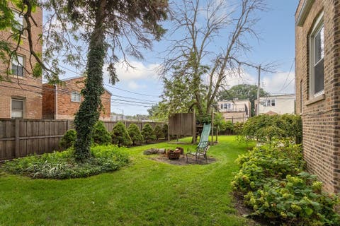 Tiny photo for 4019 W Wellington Avenue, Chicago, IL 60641 (MLS # 12735470)