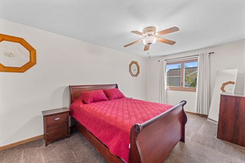 Tiny photo for 11424 LAKEBROOK Court, Orland Park, IL 60467 (MLS # 12494672)