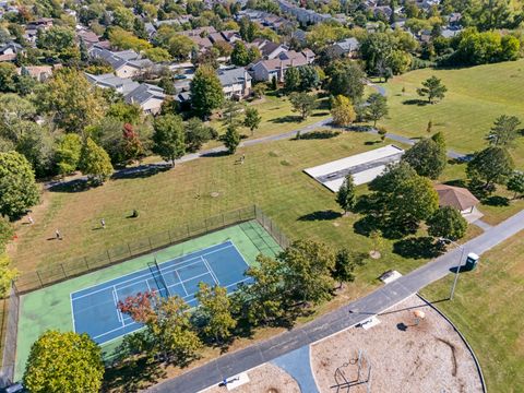 Tiny photo for 11424 LAKEBROOK Court, Orland Park, IL 60467 (MLS # 12494672)