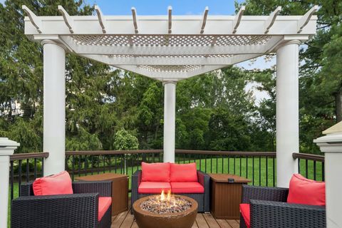 Tiny photo for 8120 Woodside Lane, Burr Ridge, IL 60527 (MLS # 12415208)