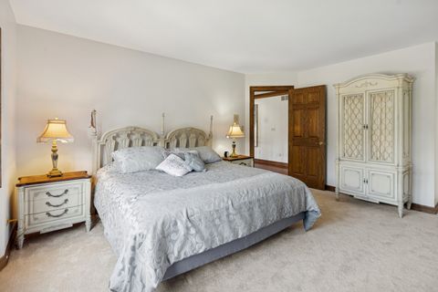 Tiny photo for 8120 Woodside Lane, Burr Ridge, IL 60527 (MLS # 12415208)