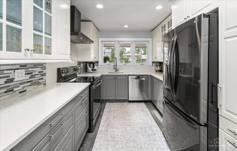 Tiny photo for 321 Hickory Lane, Schaumburg, IL 60193 (MLS # 12712273)