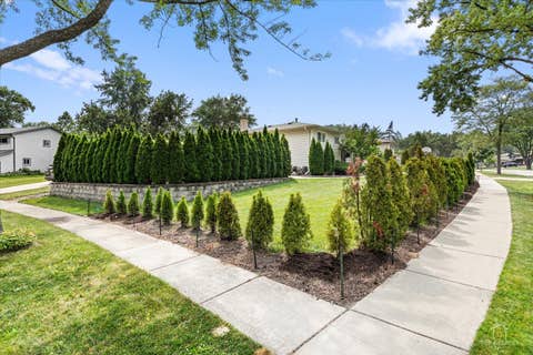 Tiny photo for 321 Hickory Lane, Schaumburg, IL 60193 (MLS # 12712273)