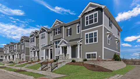 Photo of Mundelein, IL 60060 (MLS # 12524494)