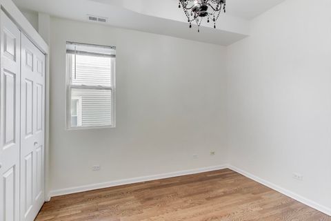 Tiny photo for 1940 N Ridgeway Avenue #2, Chicago, IL 60647 (MLS # 12515623)