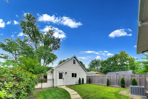 Tiny photo for 101 16th Street, Wilmette, IL 60091 (MLS # 12706001)