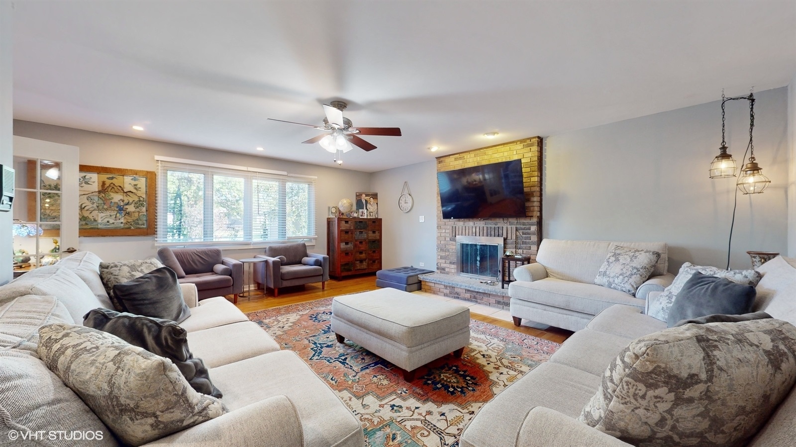 14467 Creekview Drive