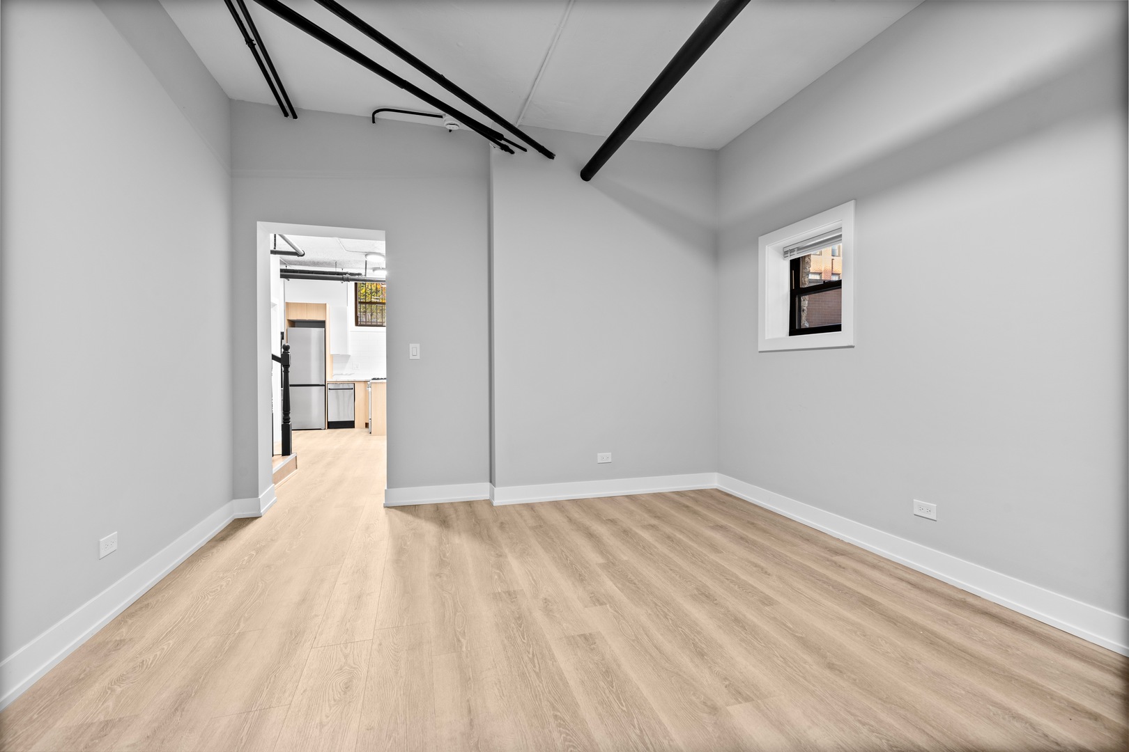 1649 W JONQUIL Terrace GE