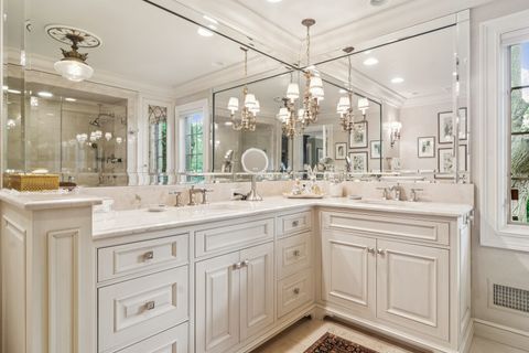 Tiny photo for 354 Grayfriars Lane, Inverness, IL 60067 (MLS # 12444940)