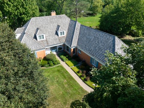 Tiny photo for 354 Grayfriars Lane, Inverness, IL 60067 (MLS # 12444940)