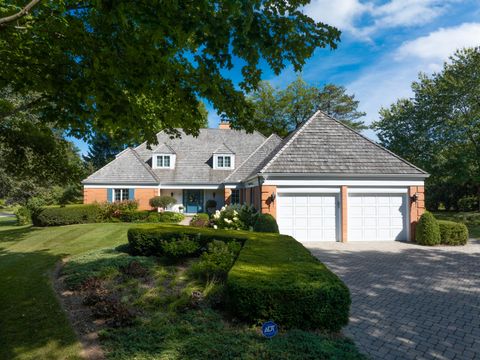 Tiny photo for 354 Grayfriars Lane, Inverness, IL 60067 (MLS # 12444940)