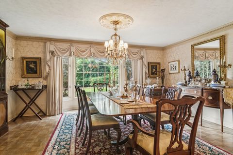 Tiny photo for 354 Grayfriars Lane, Inverness, IL 60067 (MLS # 12444940)