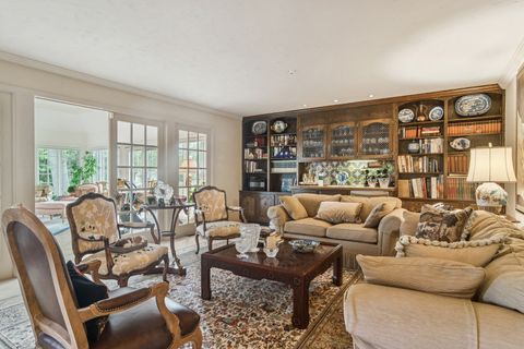 Tiny photo for 354 Grayfriars Lane, Inverness, IL 60067 (MLS # 12444940)