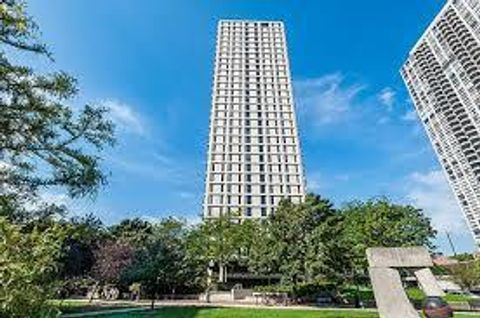 1960 N Lincoln Park West 3011 Chicago IL 60614