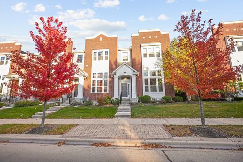 849 Station Boulevard Aurora IL 60504