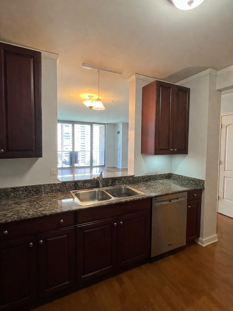 420 E Waterside Drive 1009