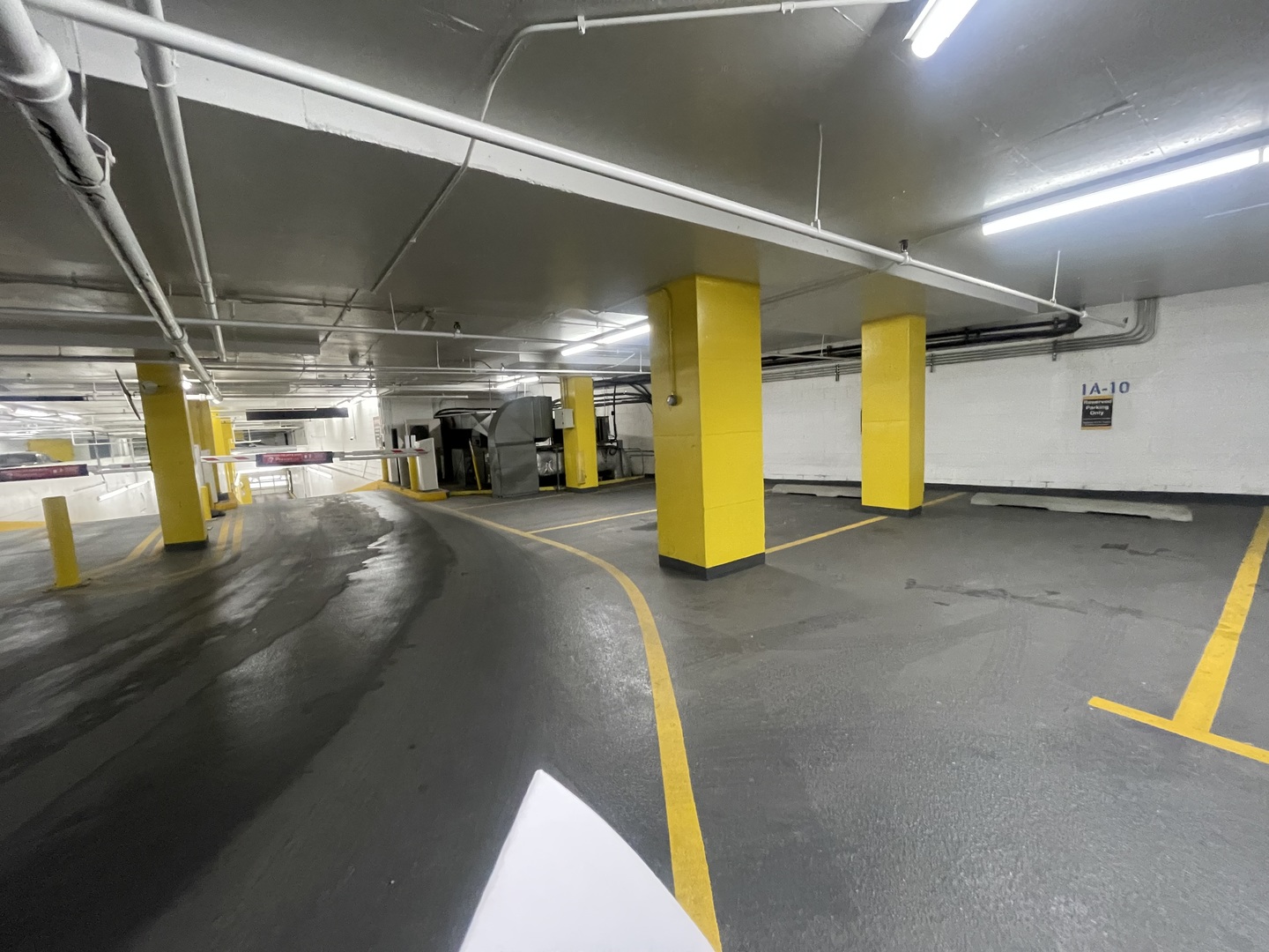 111 E Chestnut Street 1A-10