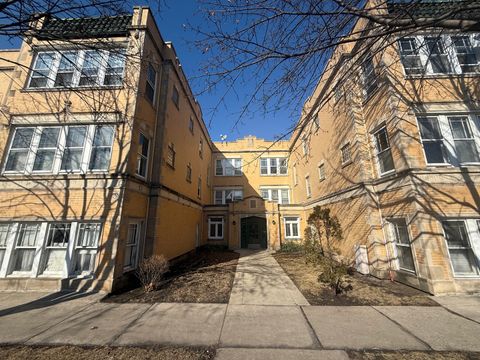 Photo of 6645 W 21st Street #6, Berwyn, IL 60402 (MLS # 12637205)