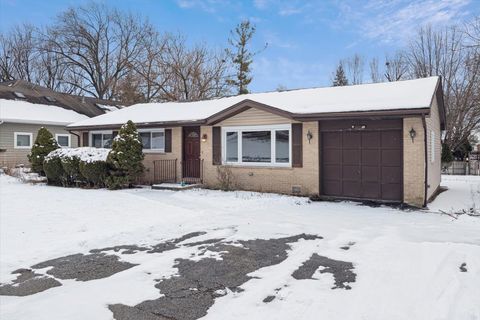 221 58th Street Clarendon Hills IL 60514