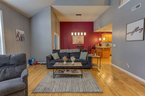 Tiny photo for 915 E Newkirk Street, Tuscola, IL 61953 (MLS # 12418938)