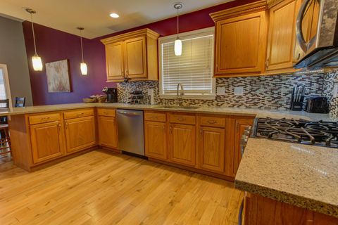 Tiny photo for 915 E Newkirk Street, Tuscola, IL 61953 (MLS # 12418938)