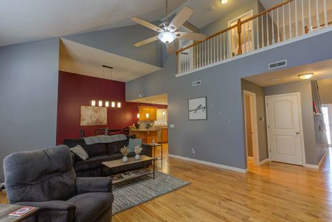 Tiny photo for 915 E Newkirk Street, Tuscola, IL 61953 (MLS # 12418938)