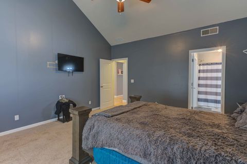 Tiny photo for 915 E Newkirk Street, Tuscola, IL 61953 (MLS # 12418938)