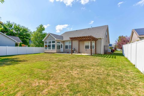Tiny photo for 915 E Newkirk Street, Tuscola, IL 61953 (MLS # 12418938)