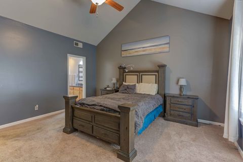 Tiny photo for 915 E Newkirk Street, Tuscola, IL 61953 (MLS # 12418938)