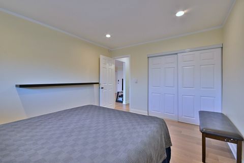 Tiny photo for 836 E Old Willow Road E #211, Prospect Heights, IL 60070 (MLS # 12524113)