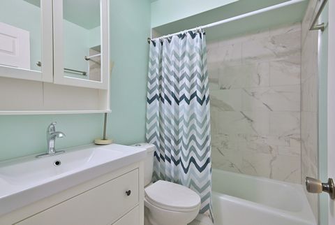 Tiny photo for 836 E Old Willow Road E #211, Prospect Heights, IL 60070 (MLS # 12524113)