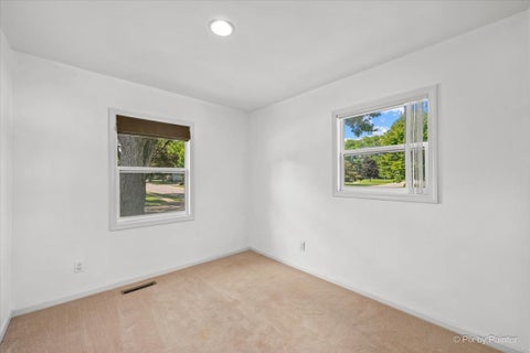 Tiny photo for 1132 Queen Anne Street, Woodstock, IL 60098 (MLS # 12742374)