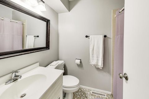 Tiny photo for 747 GARFIELD Avenue #C, Libertyville, IL 60048 (MLS # 12540931)