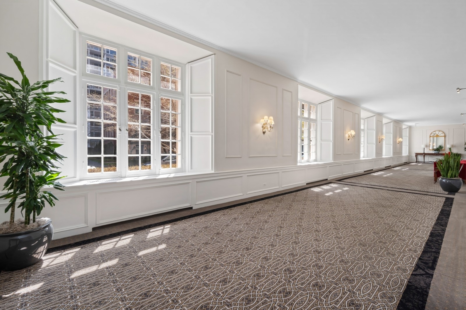 4300 N Marine Drive 1601